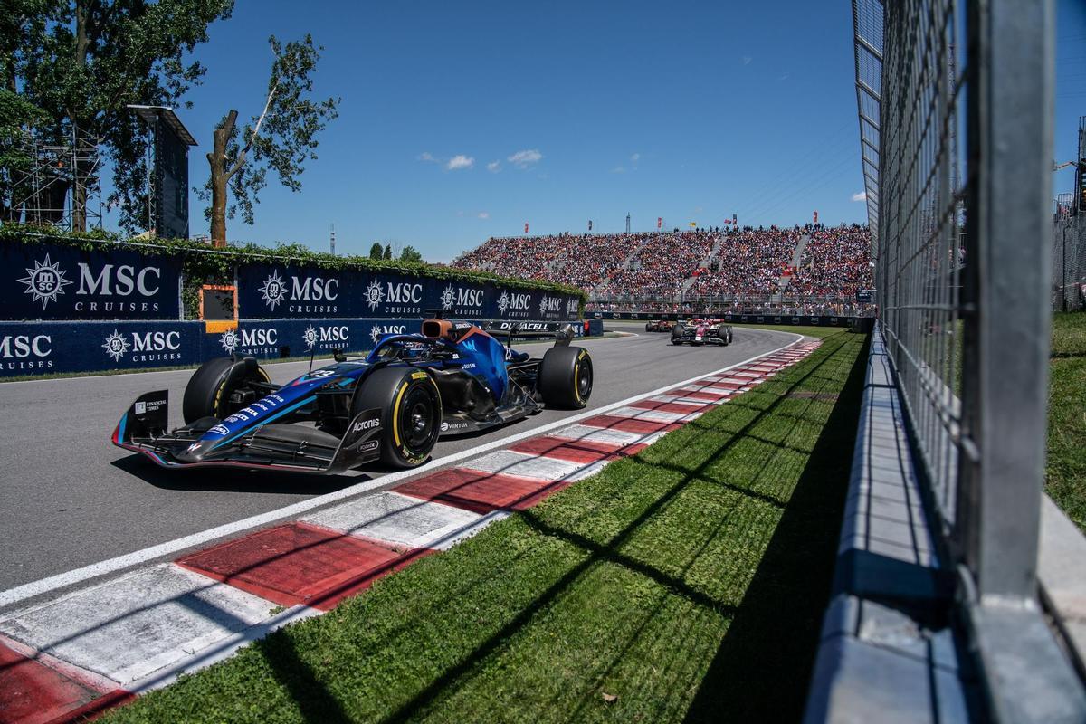 Montreal (Canada), 19/06/2022.- Thai Formula One driver Alex Albon of Williams Racing in action during the Formula One Grand Prix of Canada at the Circuit Gilles-Villeneuve in Montreal, Canada, 19 June 2022. (Fórmula Uno) EFE/EPA/ANDRE PICHETTE