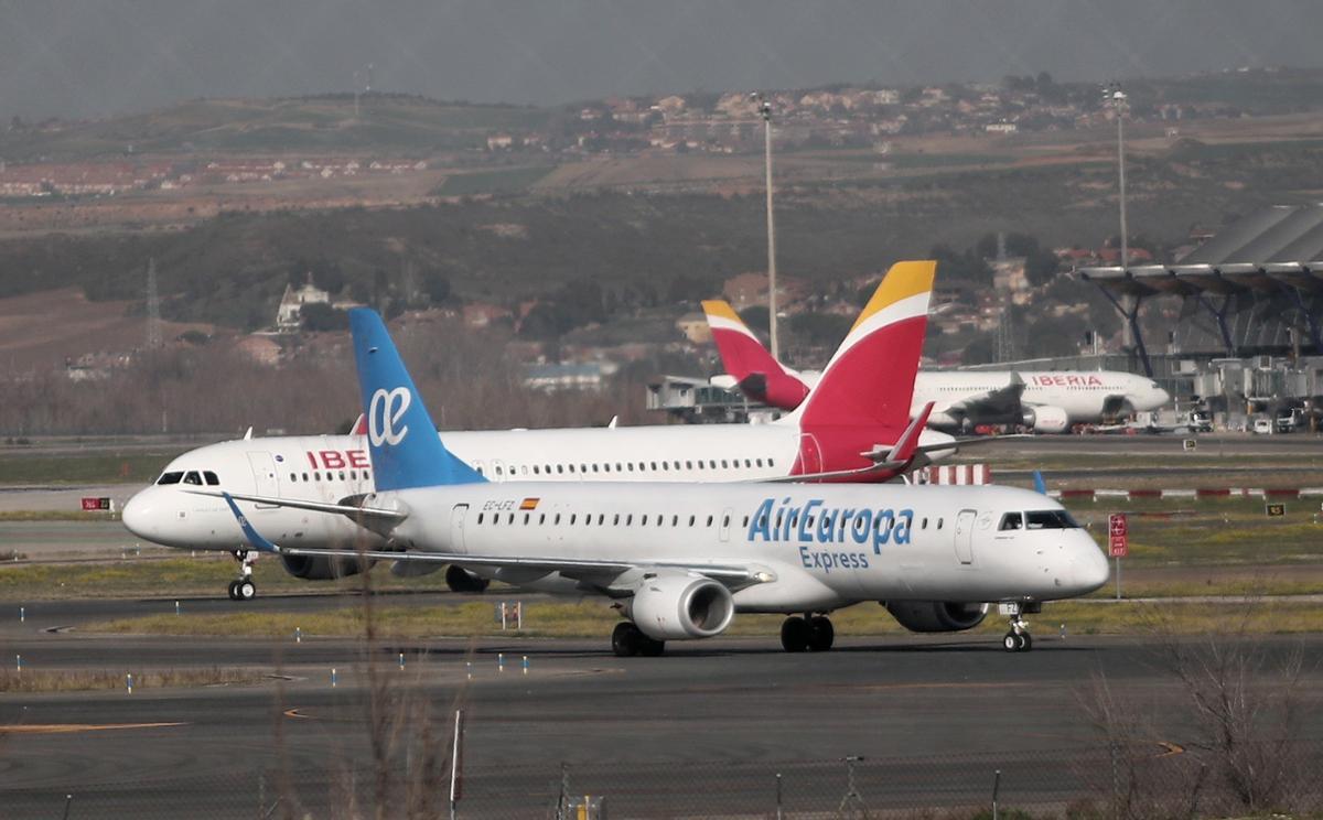 Aviones en el aeropuerto Adolfo Suárez Madrid-Barajas.