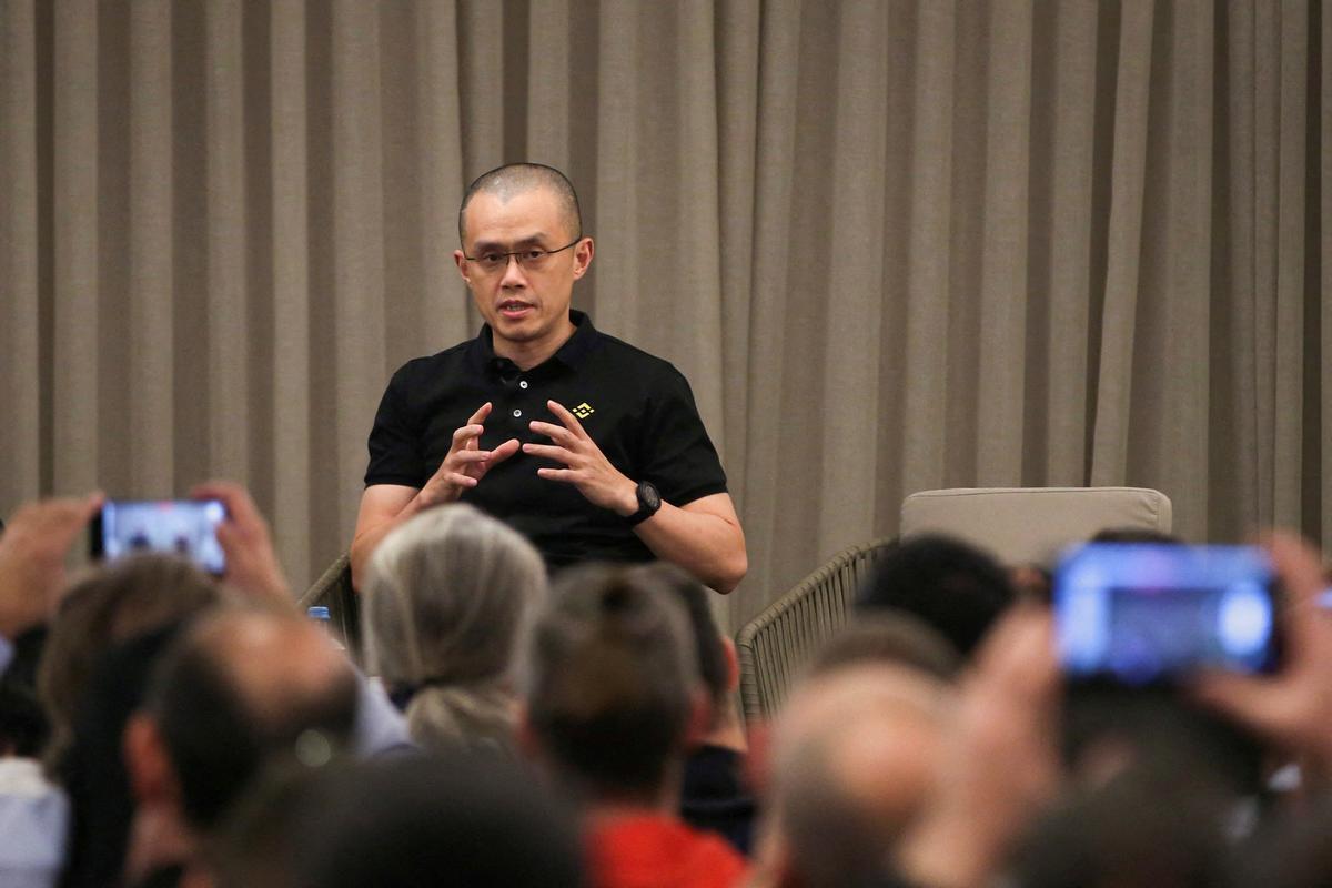 El CEO de Binance, Changpeng Zhao, en una conferencia.