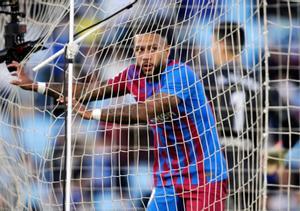 El FC Barcelona se deja empatar por el Celta en el descuento en Balaídos