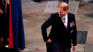 El príncipe Harry de Gran Bretaña, duque de Sussex, asiste a la ceremonia de coronación del rey Carlos y la reina Camila de Gran Bretaña en la Abadía de Westminster, en Londres, Gran Bretaña, el 6 de mayo de 2023.