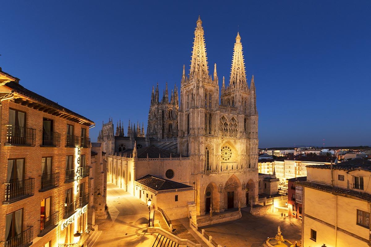 La Catedral de Burgos, uno de los monumentos góticos más bellos de España.