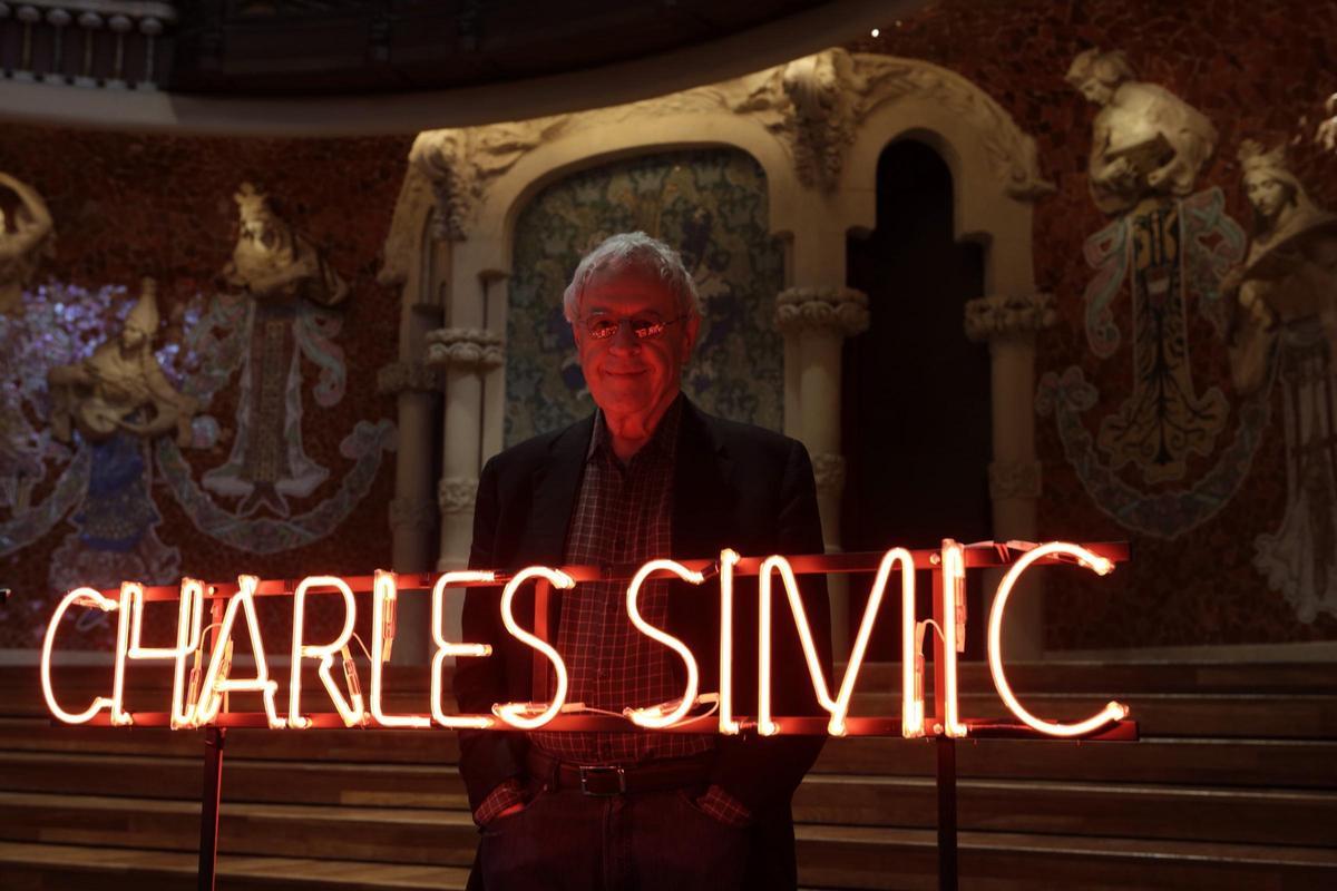 El poeta Charles Simic El poeta Charles Simic