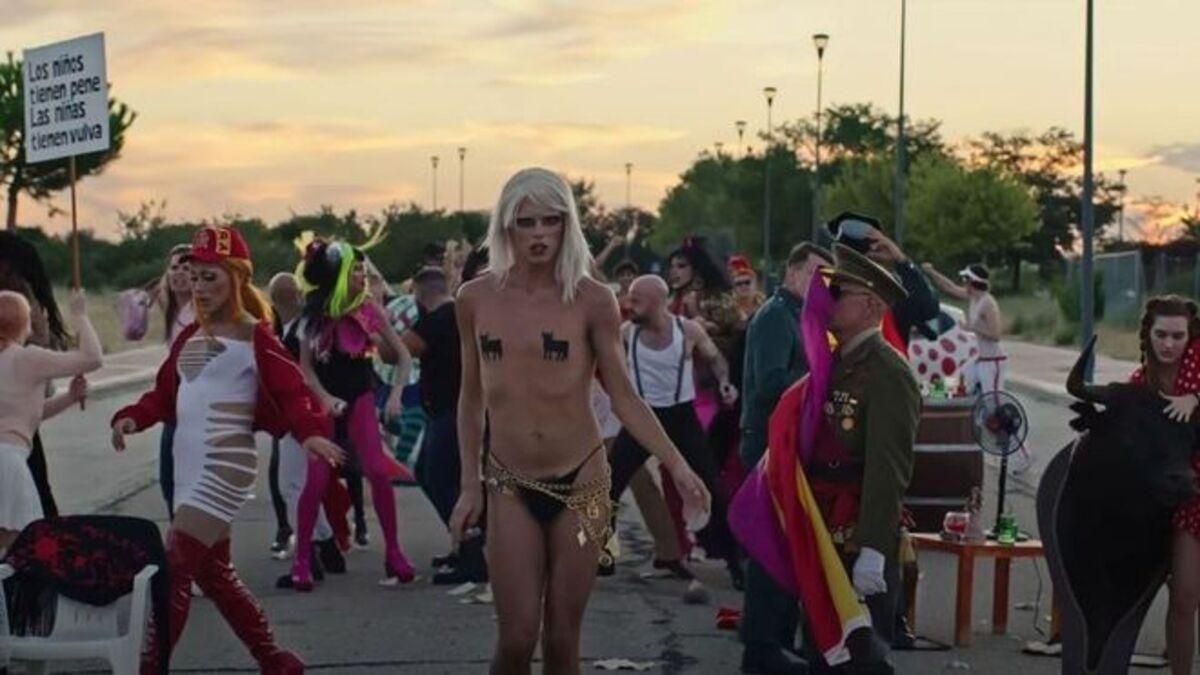 ¿Quién es Samantha Hudson? La polémica artista que fue excomulgada ¿Quién es Samantha Hudson? La polémica artista que fue excomulgada