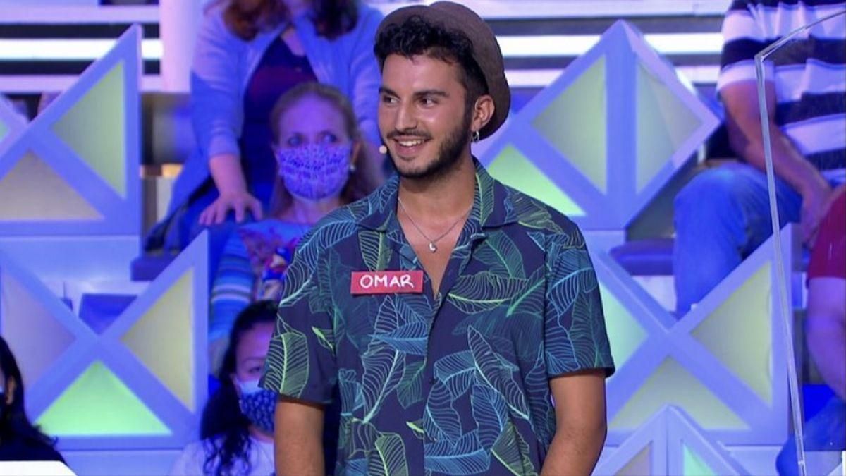 Jorge Fernández, sonrojado por las intenciones de un concursante de 'La ruleta de la suerte': "Me pones mucho" Jorge Fernández, sonrojado por las intenciones de un concursante de 'La ruleta de la suerte': "Me pones mucho"
