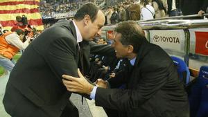 Rafa Benítez y Carlos Queiroz durante un Valencia-Real Madrid de 2004.