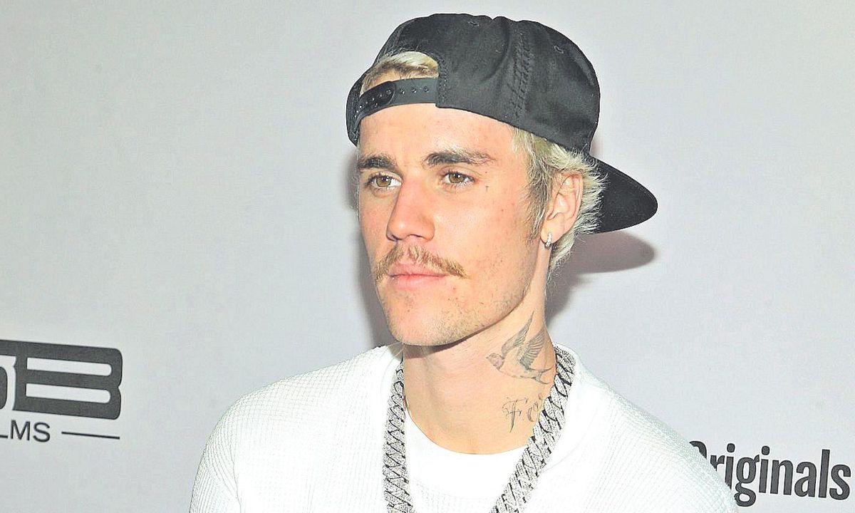Justin Bieber aplaza su gira mundial por problemas de salud mental y física Justin Bieber aplaza su gira mundial por problemas de salud mental y física