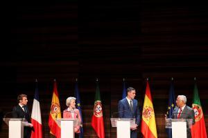 9 de diciembre de 2022.- Pedro Sánchez, presidente español, junto al francés Emmanuel Macron, a la de la Comisión, Ursula von der Leyen, y al primer ministro portugués, Anónio Costa