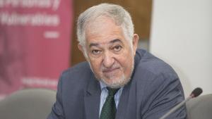 Conde-Pumpido, el nuevo presidente del TC al que la derecha no perdona haber sido fiscal general con Zapatero
