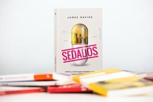 Libro ’Sedados’ de James Davies, de la editorial Capitán Swing