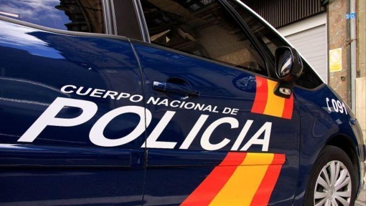 Pierde su riñonera con droga en un local de Ibiza y le detienen cuando va a reclamarla Pierde su riñonera con droga en un local de Ibiza y le detienen cuando va a reclamarla