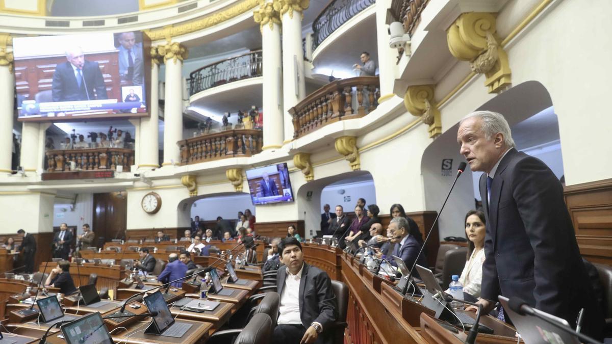 El proyecto de elecciones anticipadas se empantana otra vez en el Congreso peruano