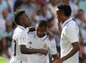El Real Madrid, líder en solitario tras ganar al Betis