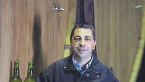 Cele Foncueva, ex campeón nacional de ralis y sidrero reconocido.