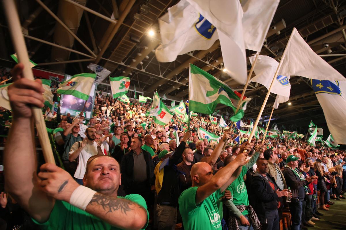 Bosnia celebra elecciones entre la parálisis política y una abismal discordia nacionalista