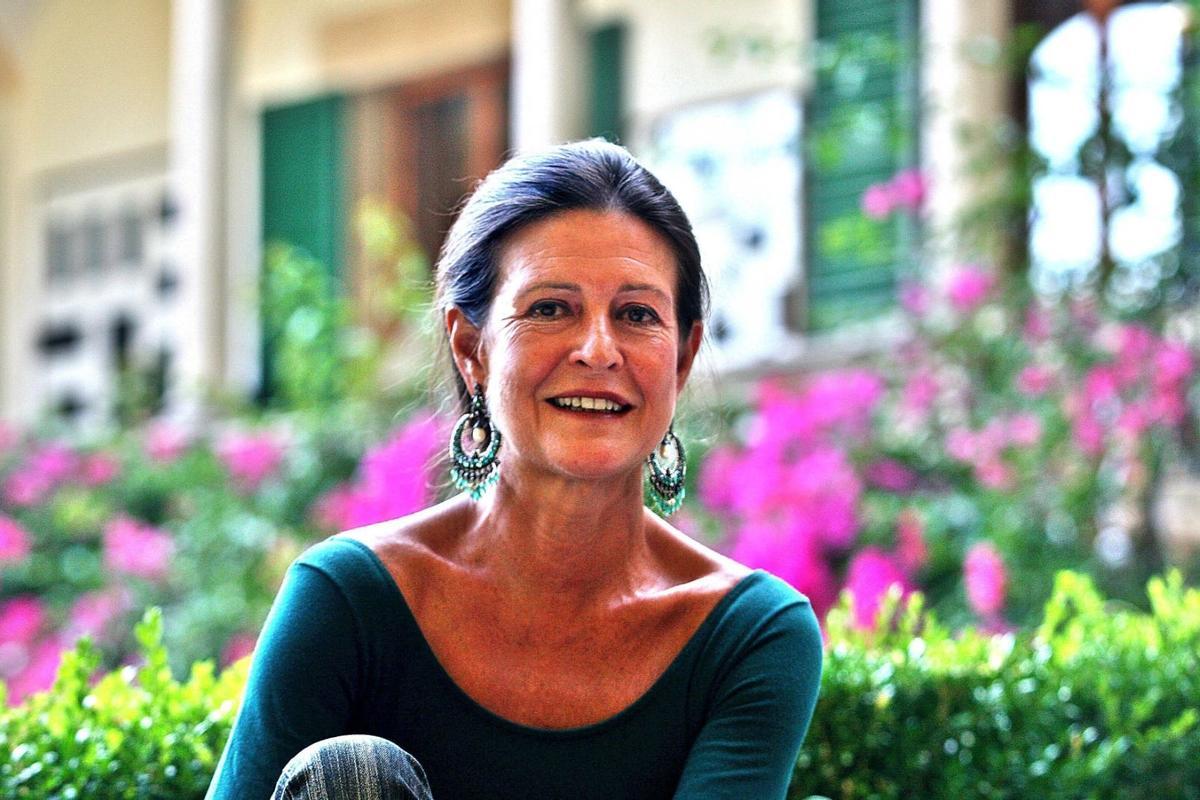 Cristina Macaya. Cristina Macaya.
