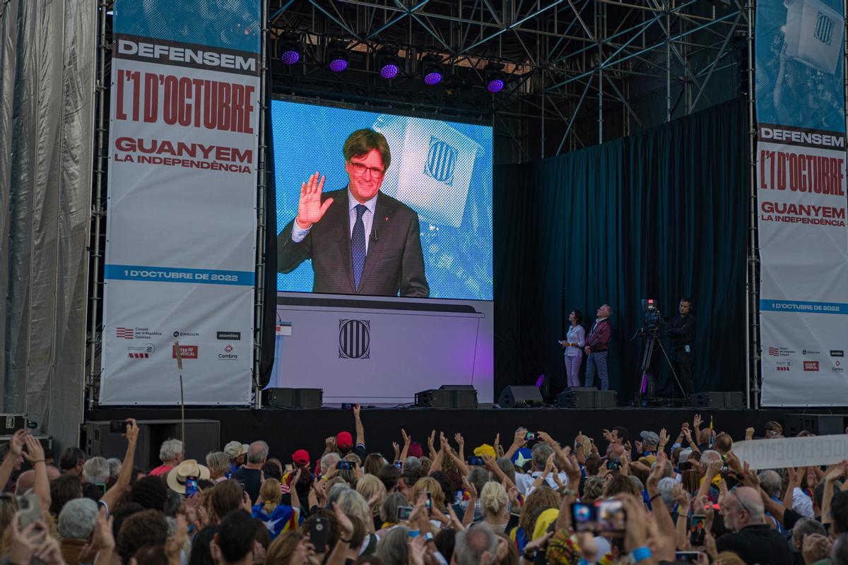 Carles Puigdemont: "El referéndum es válido. No hay que volver a votar"