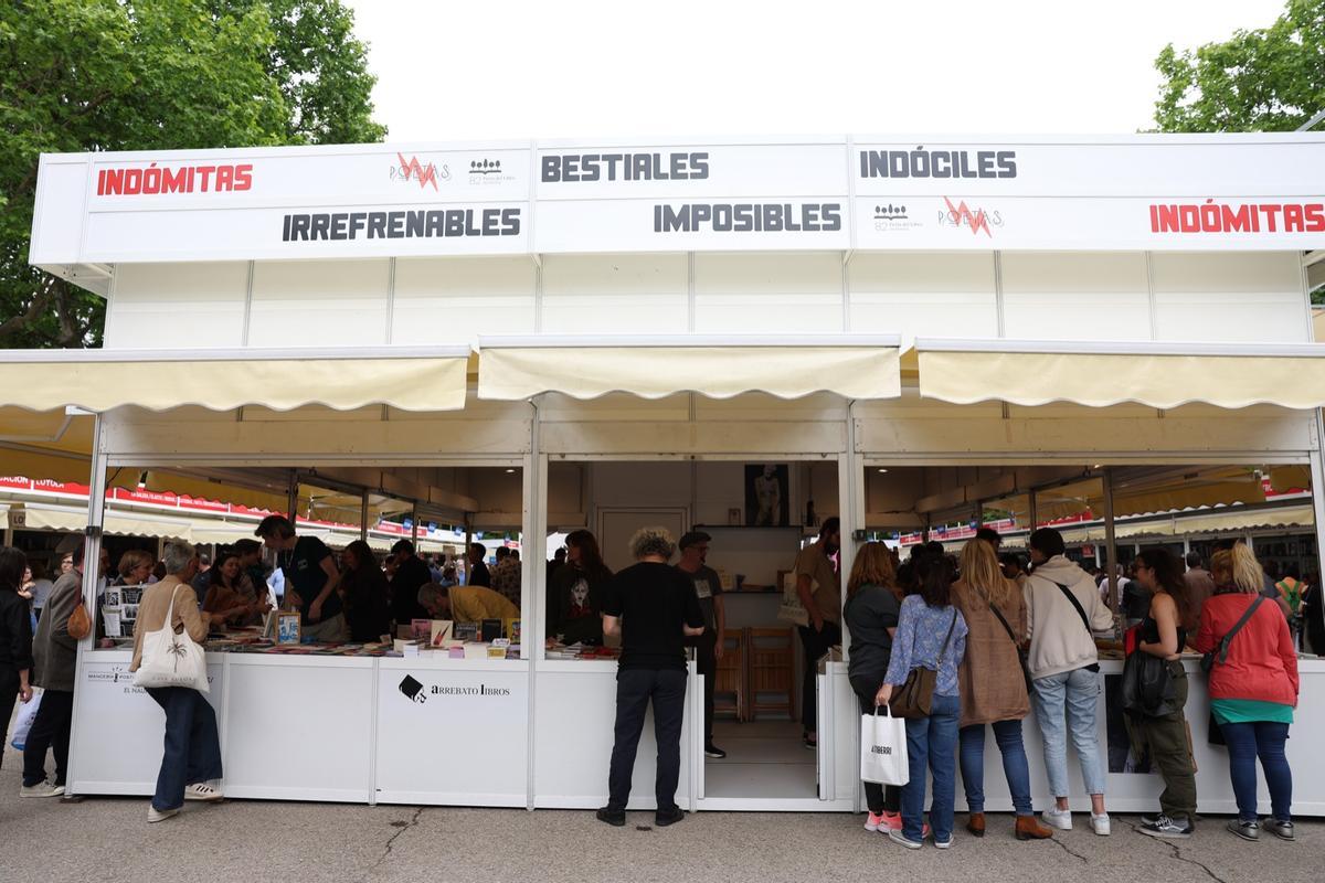 Por primera vez, un grupo de editoriales valientes y audaces que desafían las convenciones han tenido su propio espacio dentro de la Feria del Libro de Madrid: Editoriales Indómitas.