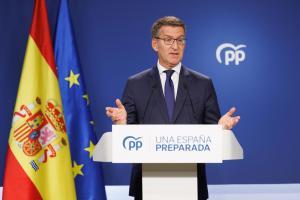 El presidente del PP, Alberto Núñez Feijóo, durante una reciente rueda de prensa en la sede nacional del Partido Popular.