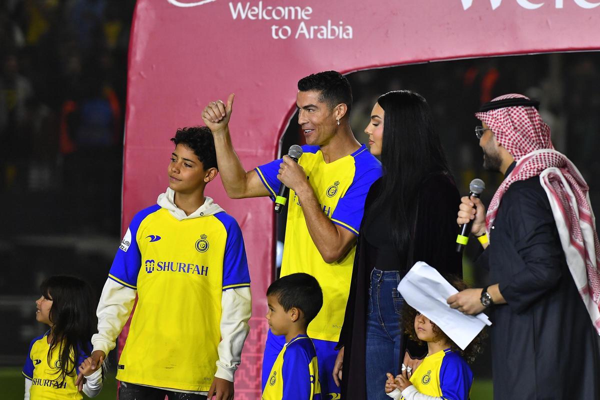 Cristiano Ronaldo, en su presentación con el Al Nassr saudí: "Mi trabajo en Europa ya está hecho"