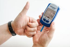 Día Mundial de la Diabetes: ¿Cómo afecta a la salud mental?