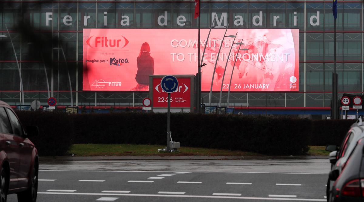 Detalle del cartel de la Feria Internacional de Turismo Fitur 2020 que anunciaba la celebración del evento en el recinto ferial de IFEMA, en Madrid. EFE/Fernando Alvarado