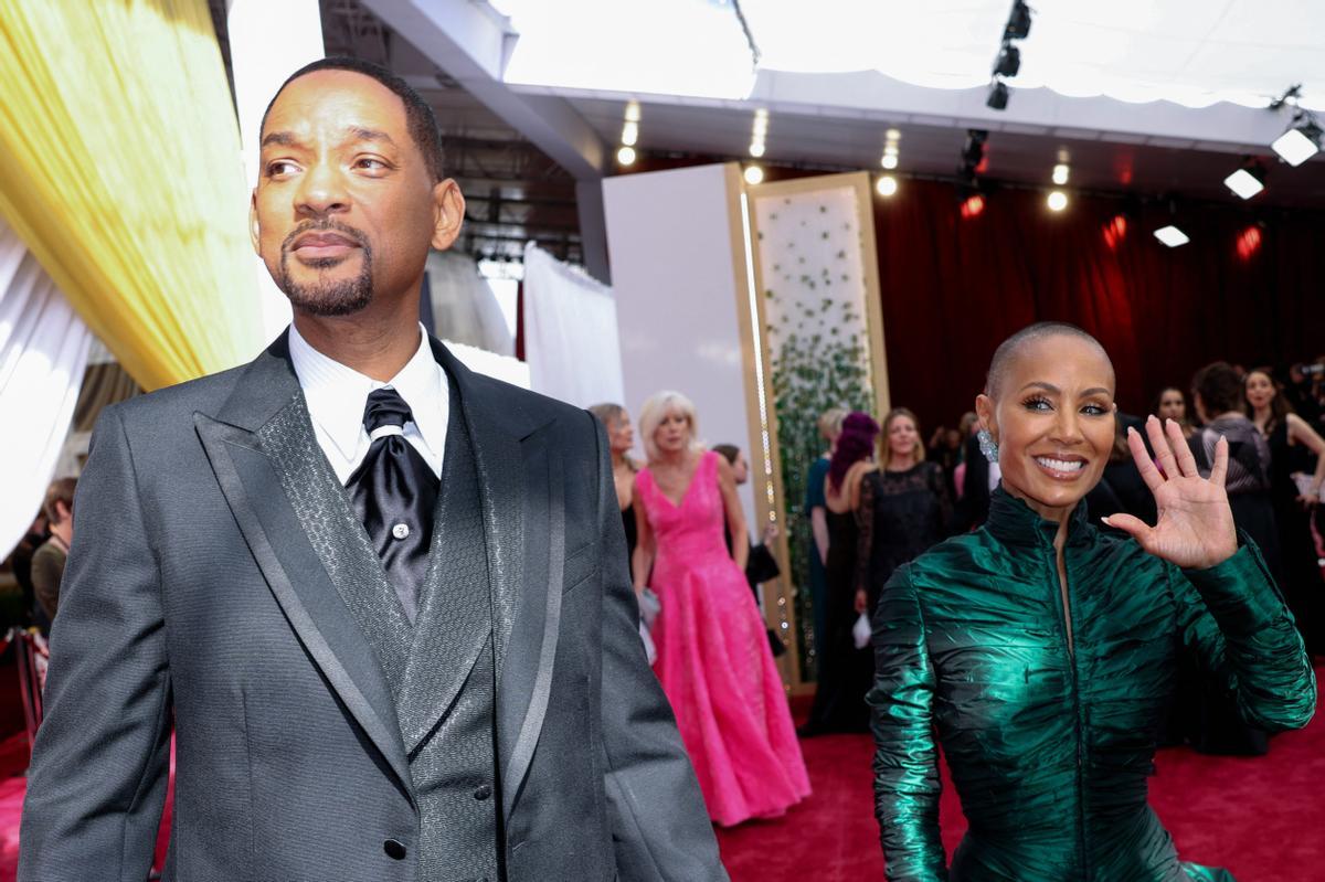 Will Smith y Jada Pinkett Smith en la alfombra roja a su llegada a la 94º edición de los Premios Oscar. 