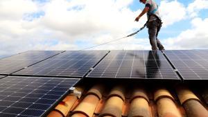 Instalar placas solares es la mejor forma de reducir la factura de la luz y contribuir a la lucha contra el cambio climático