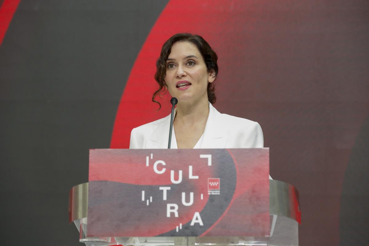 Ayuso a Mónica García: "Le tiene que pedir usted perdón al vicepresidente Ossorio"