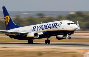 Ryanair vulneró derechos de pilotos y tripulantes de su base en Palma