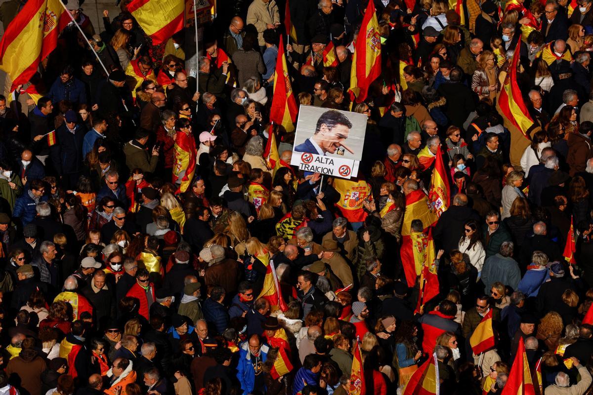 Últimas noticias en España, hoy: la oposición se manifiesta en Madrid contra Pedro Sánchez