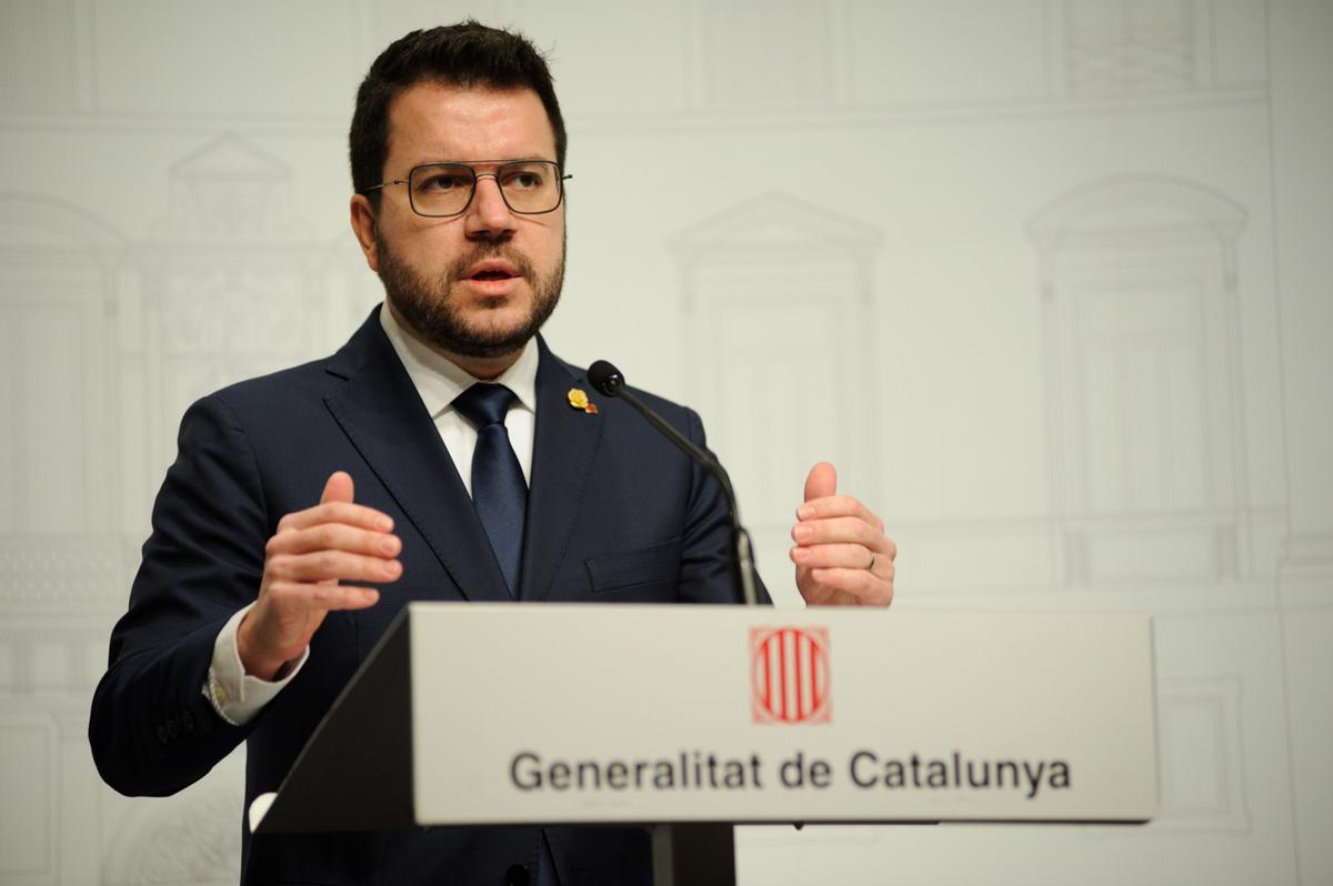 Aragonès convoca a sindicatos y patronal el lunes para presionar al PSC por los presupuestos