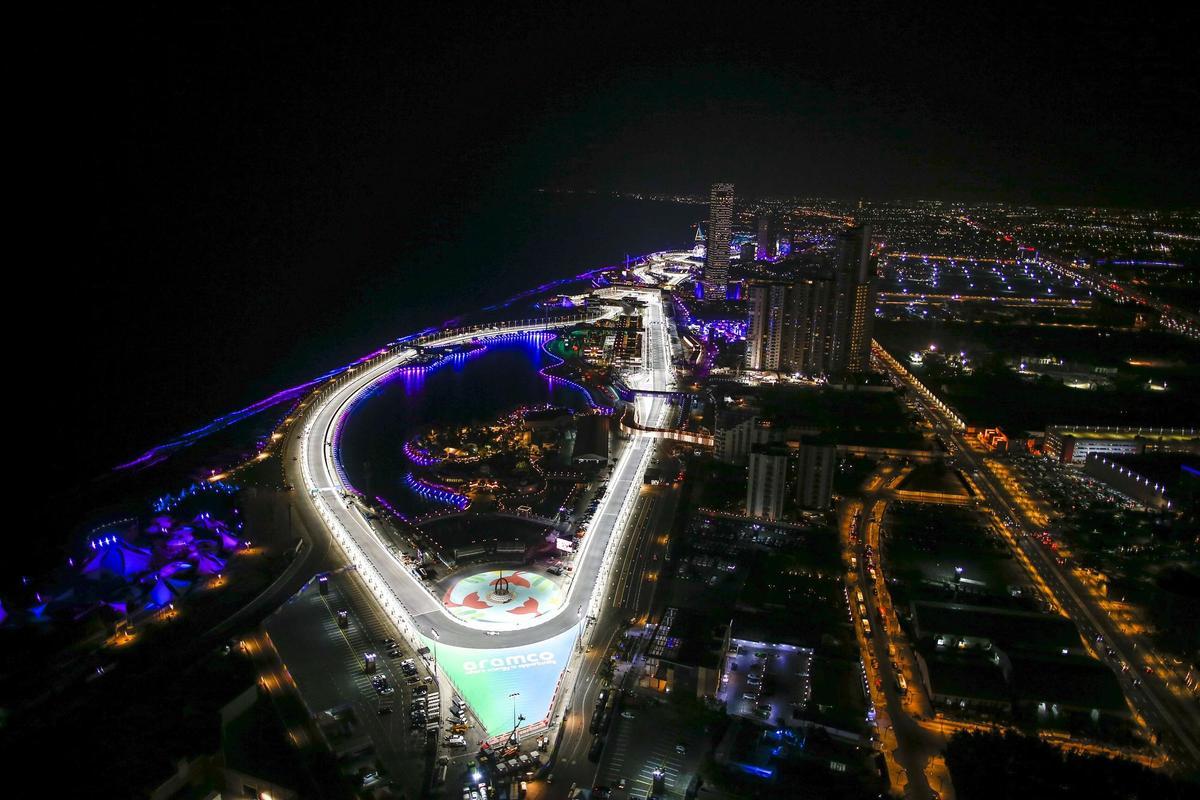La noche más larga de la Fórmula 1: las claves que salvaron el Gran Premio de Arabia Saudí