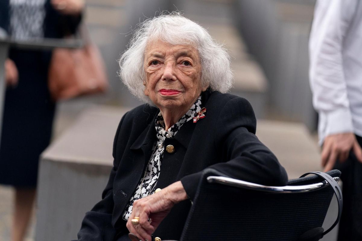La lección de Margot Friedländer, superviviente del Holocausto, a la UE: “La memoria es crucial” La lección de Margot Friedländer, superviviente del Holocausto, a la UE: “La memoria es crucial”