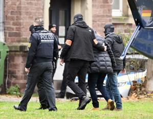 Alemania desmantela una red ultra que planeaba un golpe de Estado contra la República Federal
