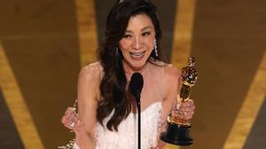 Michelle Yeoh, Oscar a la mejor actriz en su primera nominación