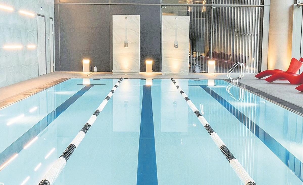 Una piscina de medidas olímpicas de Fluidra. 
