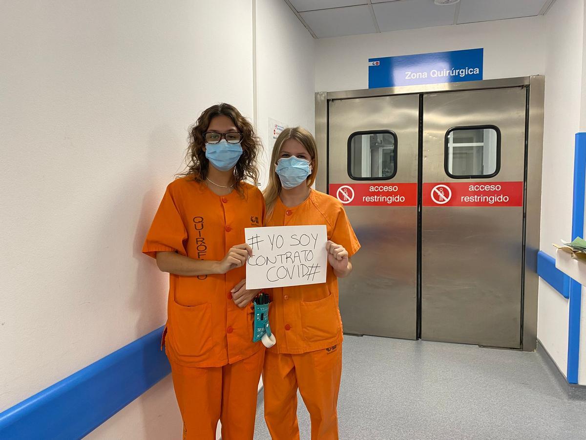 Diana Velasco Bengoechea y Agnieszka Sieminska, dos enfermeras del Hospital de Móstoles en Madrid.