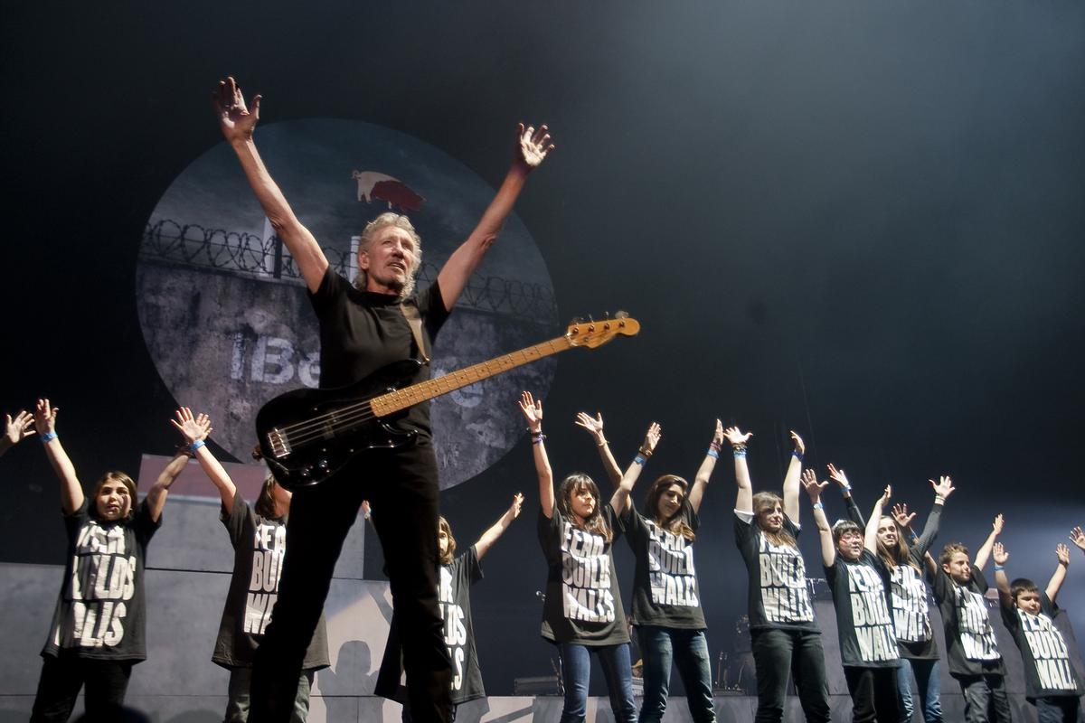 Roger Waters, ex-Pink Floyd, en un concierto de la gira ’The Wall’ en el Palau Sant Jordi, en 2009. 