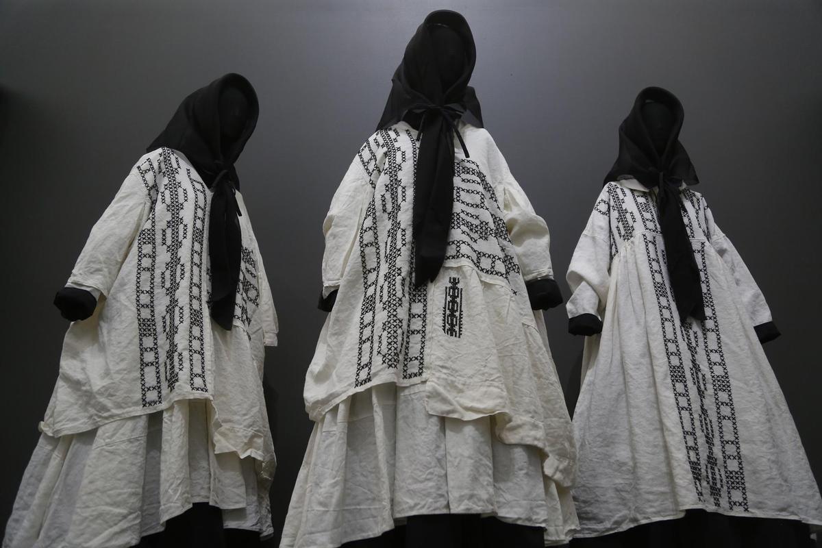 La vestimenta de luto propia de las mujeres gallegas México | El Periódico de