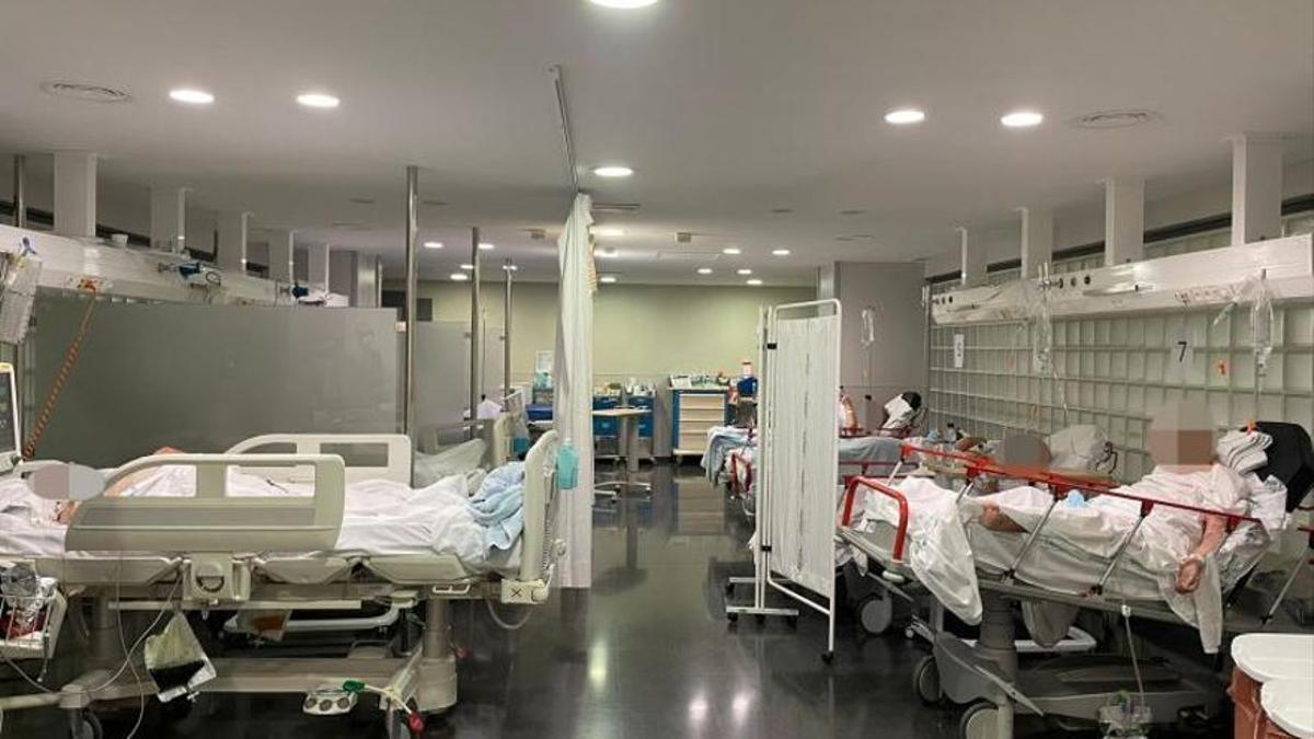 El hospital de Palma mezcla pacientes covid con no covid por el colapso de camas