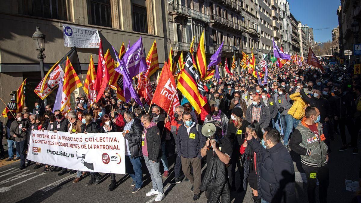 Protesta de trabajadores del metal por la Via Laietana de Barcelona. Protesta de trabajadores del metal por la Via Laietana de Barcelona.