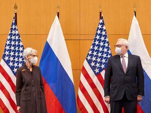 Las negociaciones entre EEUU y Rusia arrancan con escasas perspectivas de acuerdo