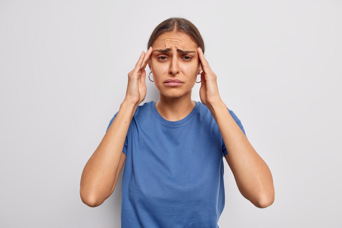 Día de la cefalea en racimos: Qué es y qué síntomas tiene el peor dolor de cabeza que existe