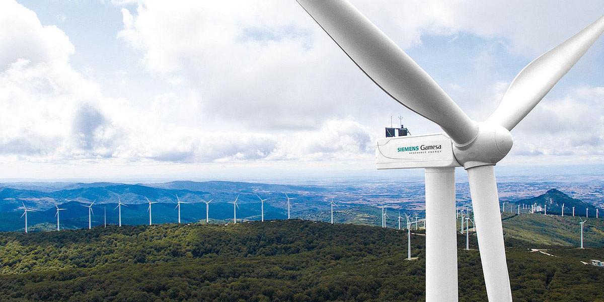 Una veintena de inversores puja por las promociones eólicas de Siemens Gamesa