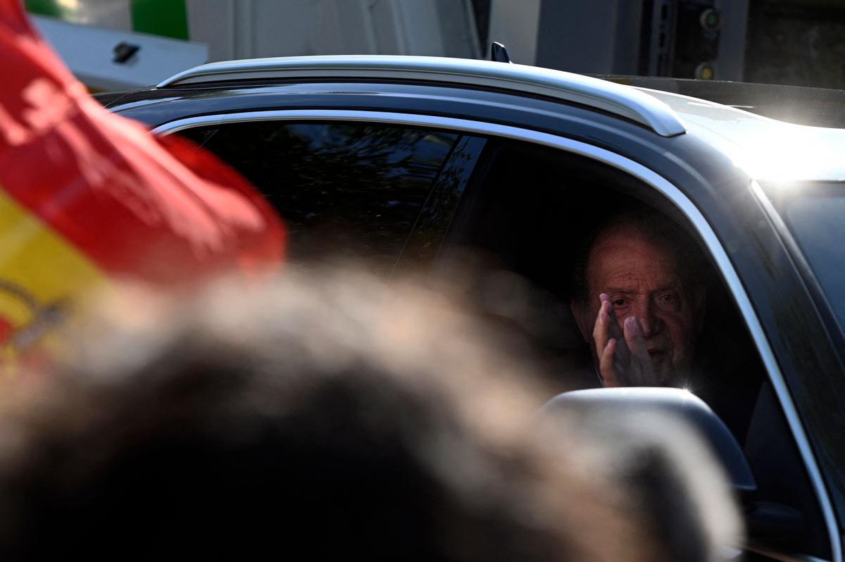 Juan Carlos I a su llegada a Zarzuela, a 23 de mayo de 2022. 