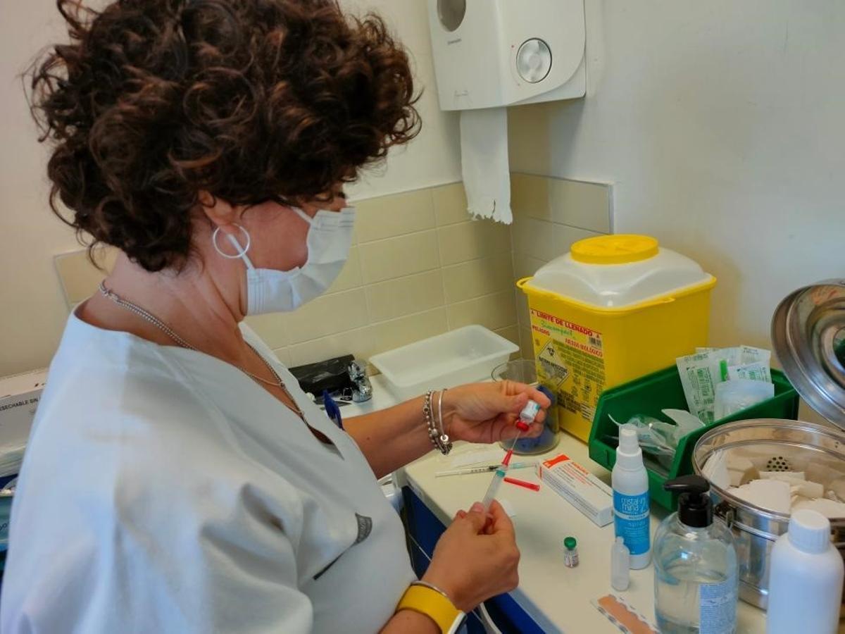 Un total de 14 millones de dosis de vacunas del covid han caducado en España y esperan ser destruidas