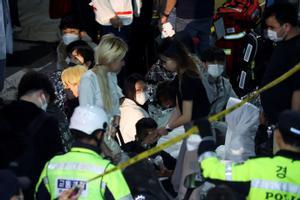 Al menos 154 muertos en una aglomeración en una zona de ocio de Seúl