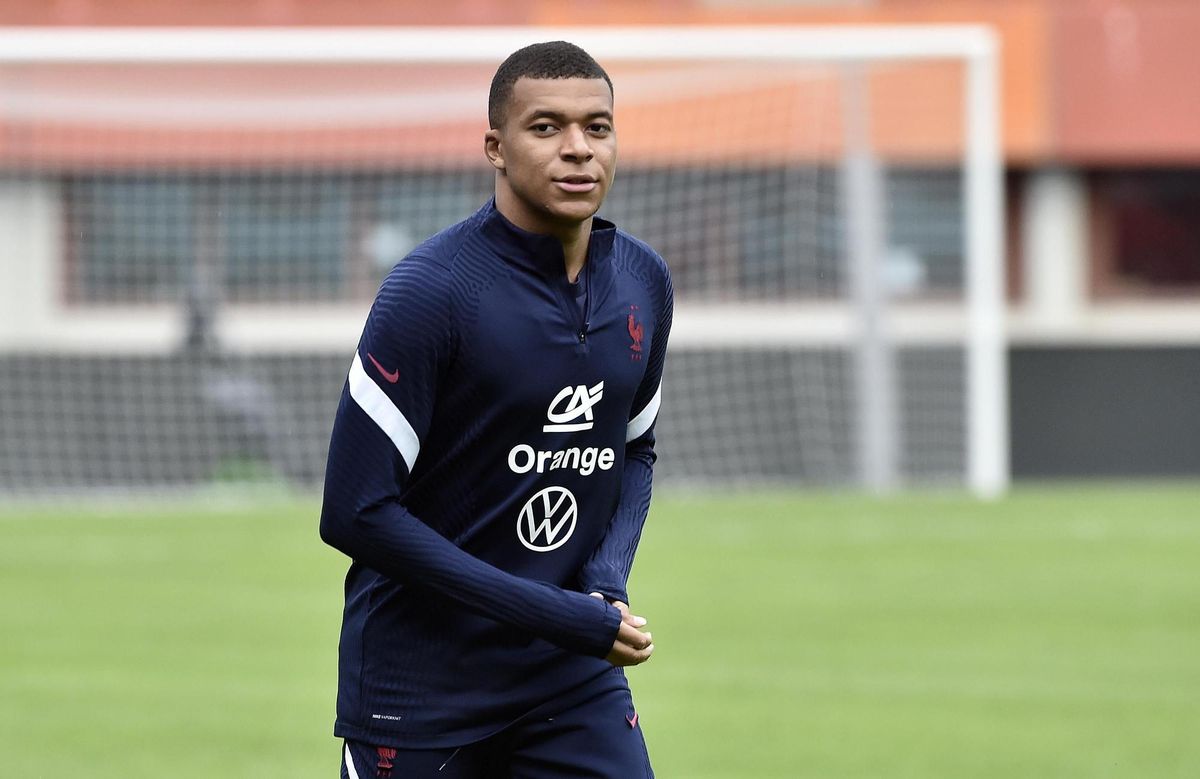 Mbappé quiso dejar la selección francesa tras la Eurocopa 2020 Mbappé quiso dejar la selección francesa tras la Eurocopa 2020