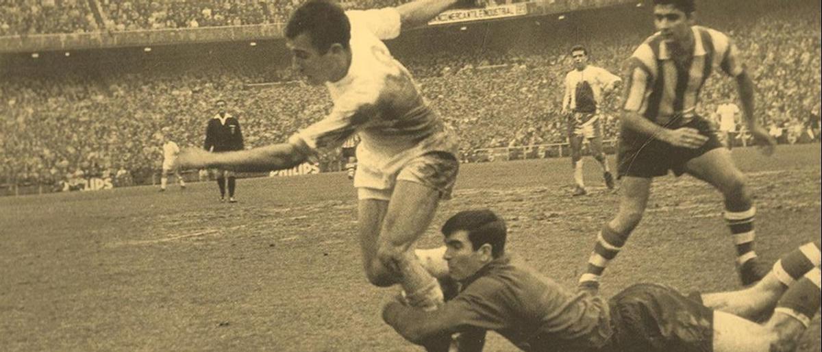 Iribar y Amancio, en 1968. Iribar y Amancio, en 1968.